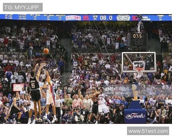 李娜与文奇的巅峰对决:网球场上的传奇之战与辉煌瞬间回顾 李娜与文奇的巅峰对决:网球场上的传奇之战与辉煌瞬间回顾